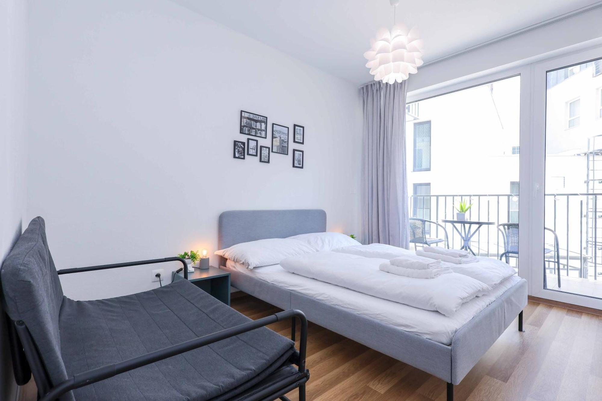 Апартаменты Adamick Place In City Centre With Free Parking Братислава Экстерьер фото